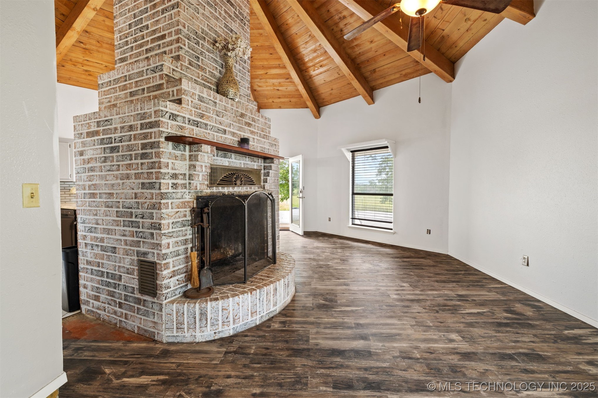186751 N 4180 Road