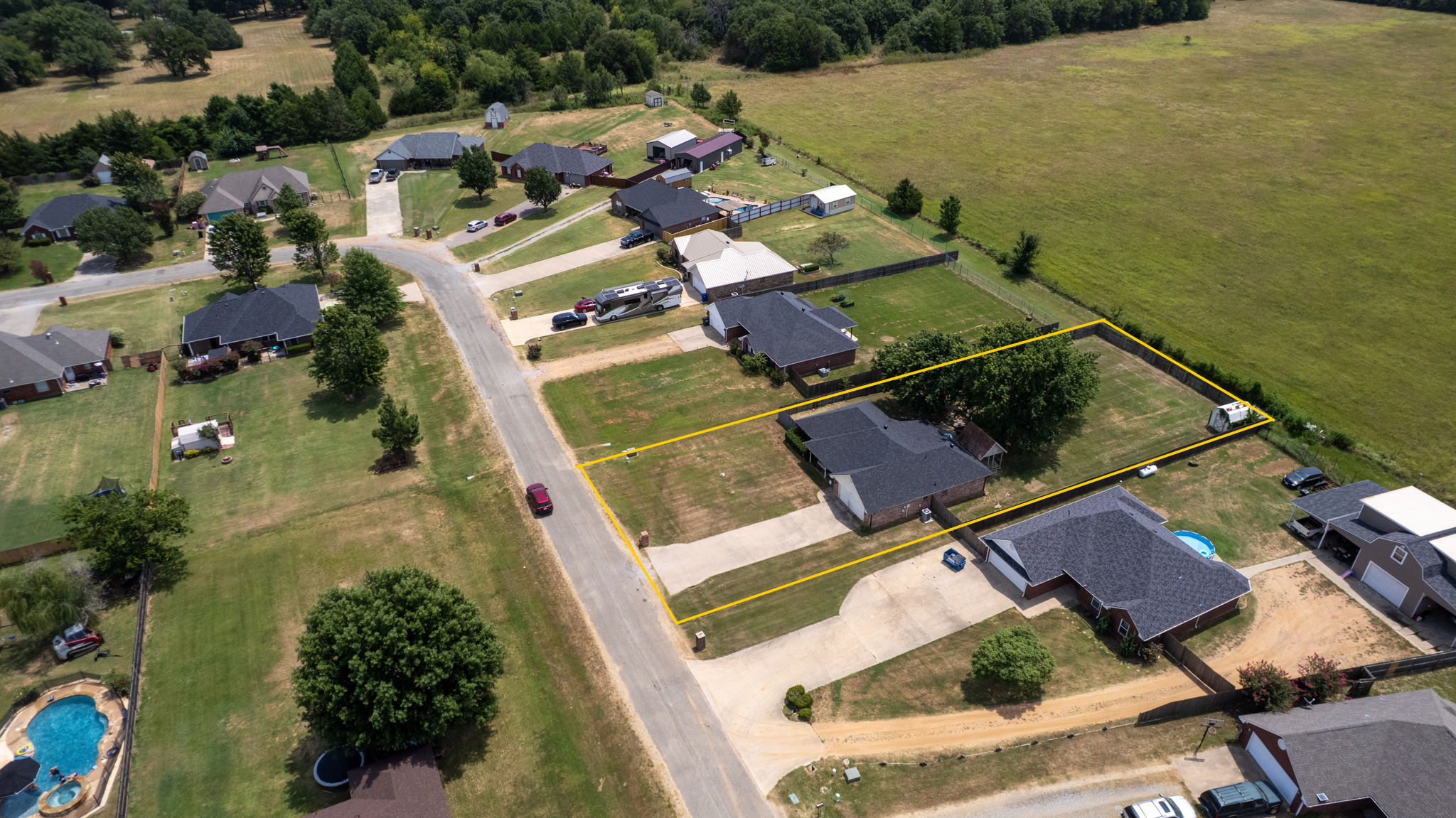 183 Summit Circle