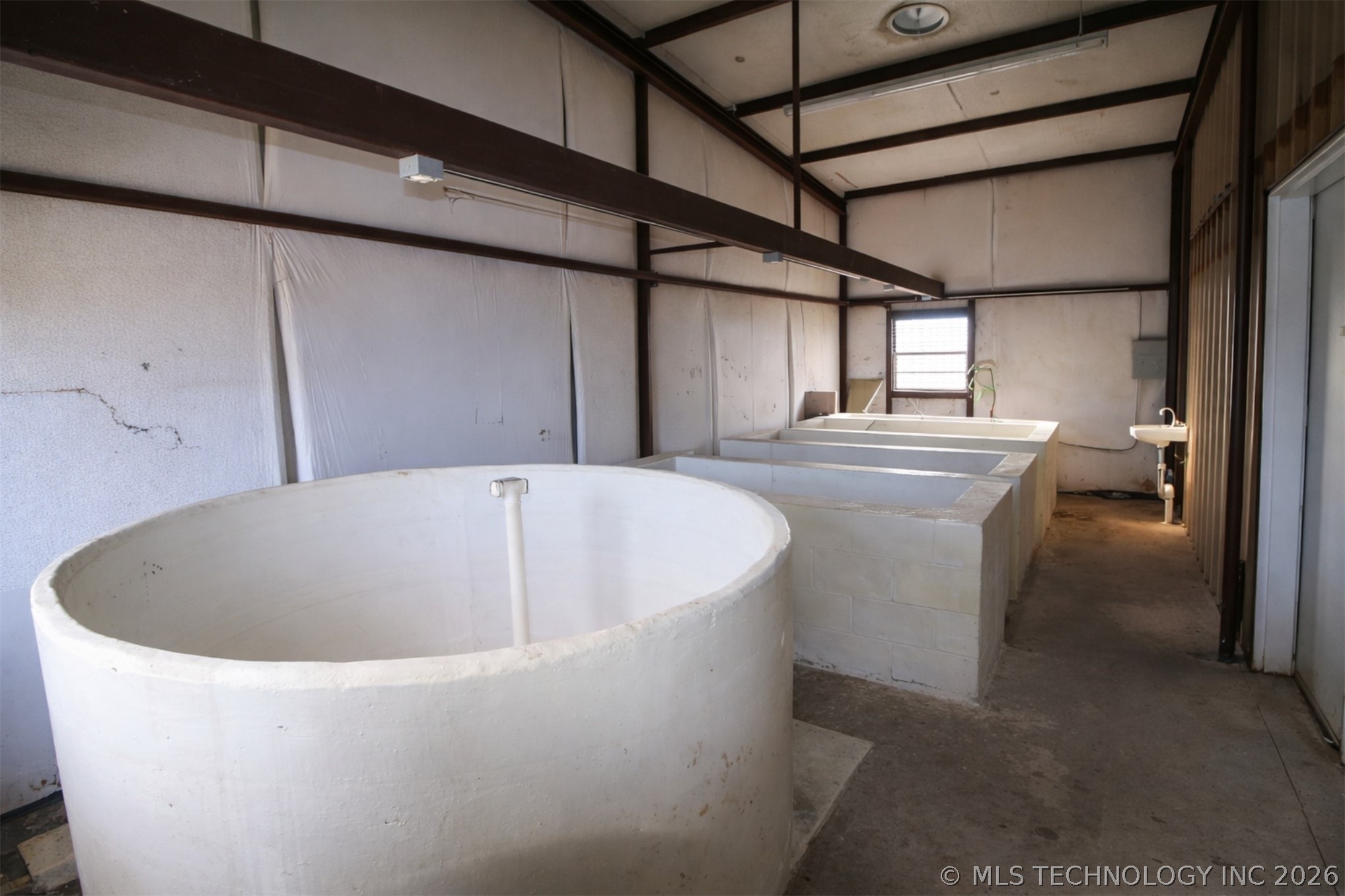 509 Highway 70 Highway E