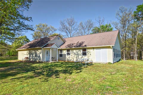 Photo of 22021 E 780 Road, Tahlequah, OK 74464 (MLS # 2621679)