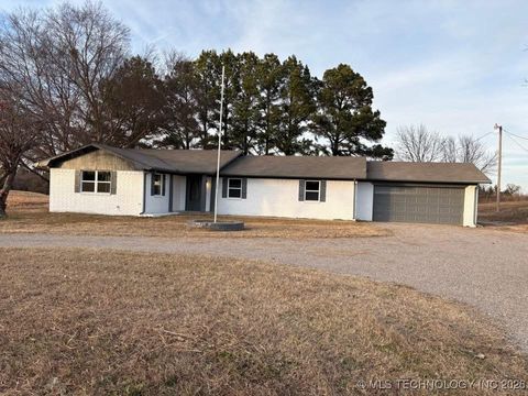 401 W H Avenue Milburn OK 73450