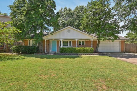 Photo of 5914 72nd EastAvenue, Tulsa, OK 74145 (MLS # 2631583)