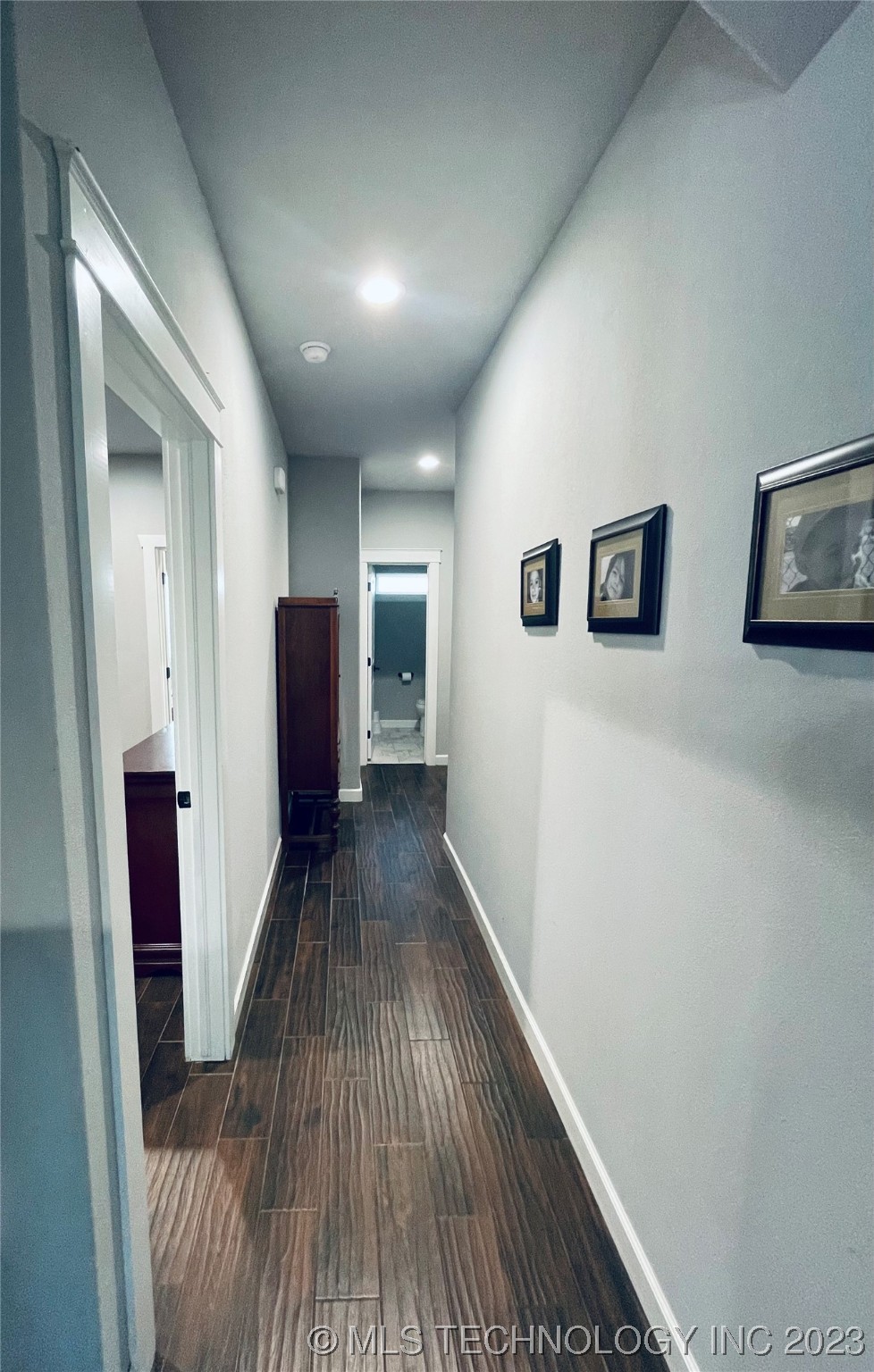 Photo 8 of 27 of 17205 S Garnett Road house