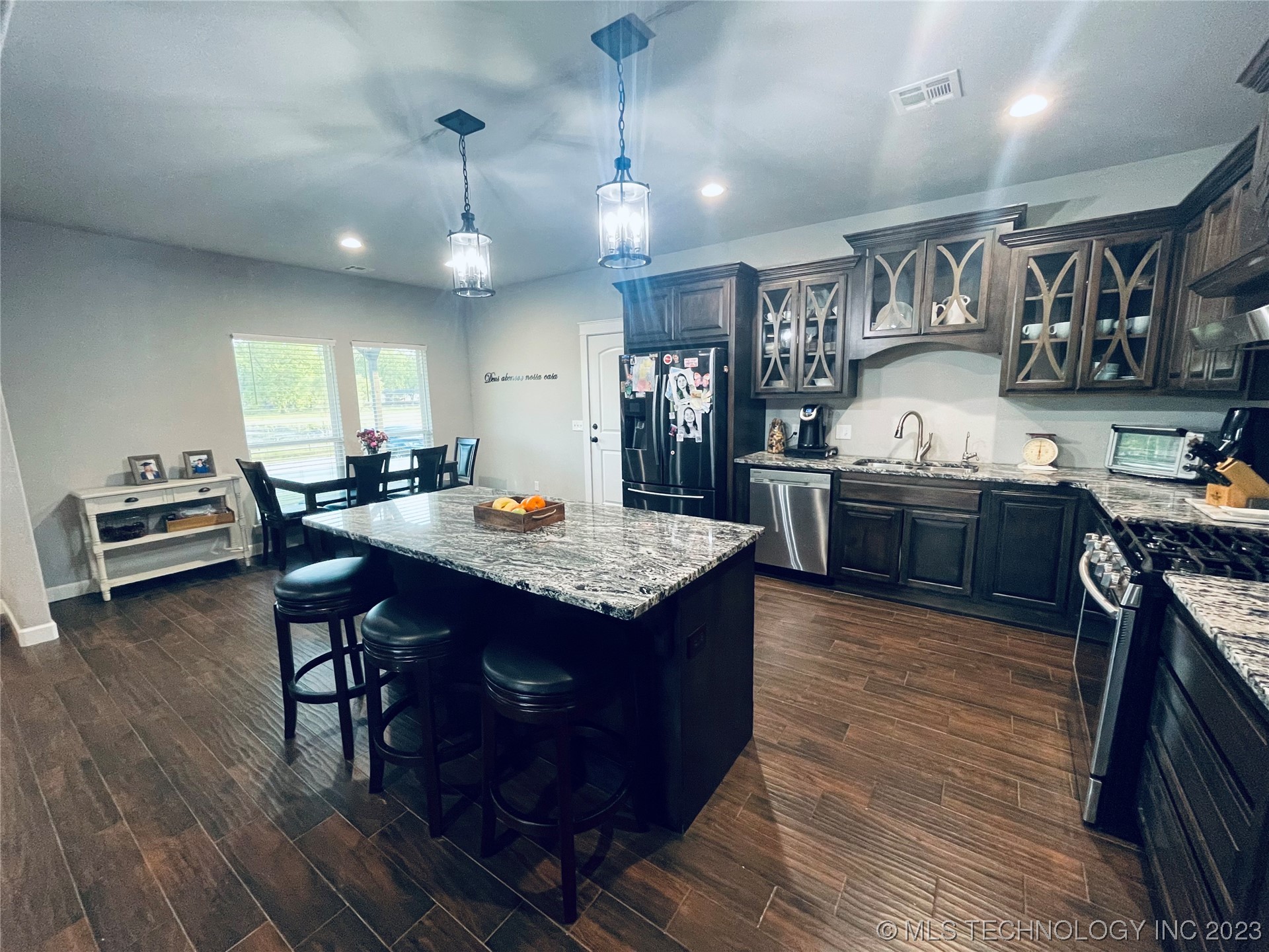 Photo 6 of 27 of 17205 S Garnett Road house