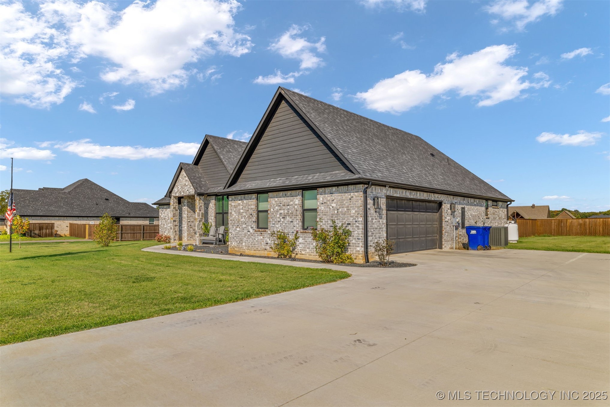 309 Wilson Parkway