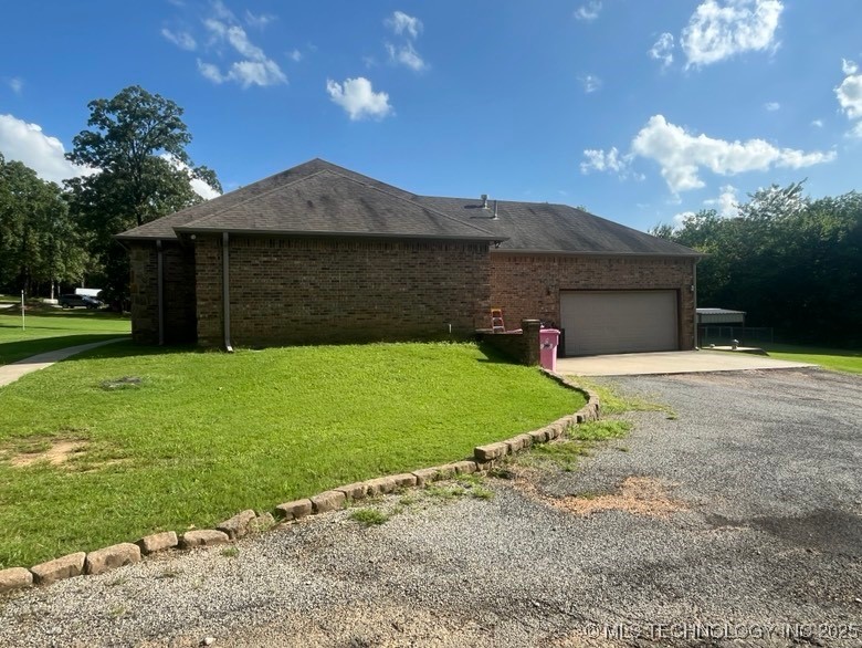 2355 Bryan