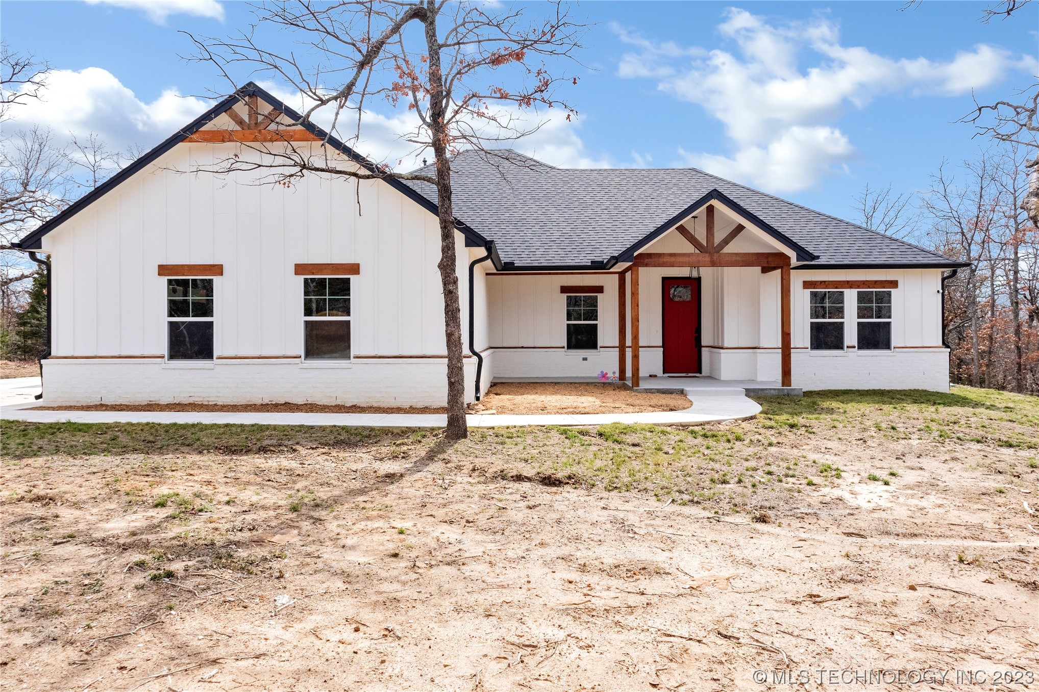 Photo 3 of 47 of 28416 Pea Ridge Drive house