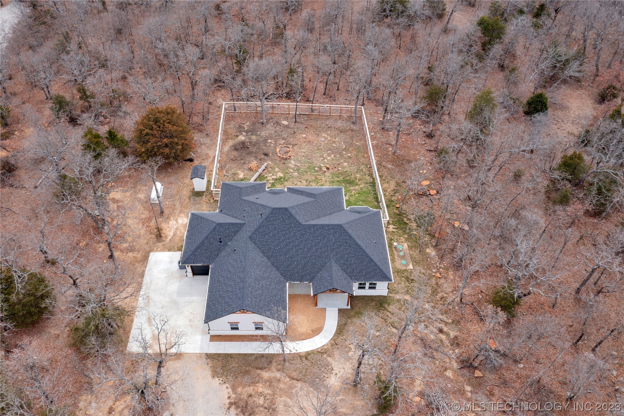 Photo 43 of 47 of 28416 Pea Ridge Drive house