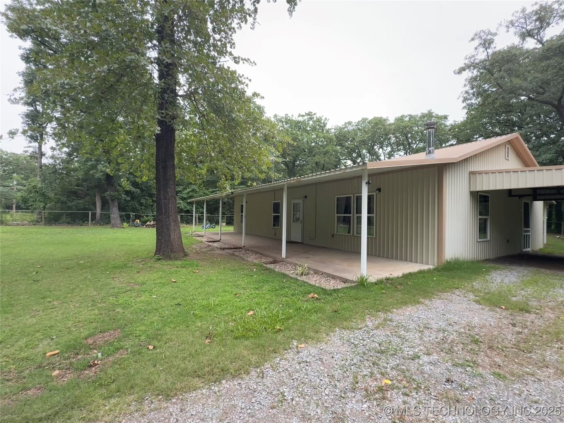 111 Hickory