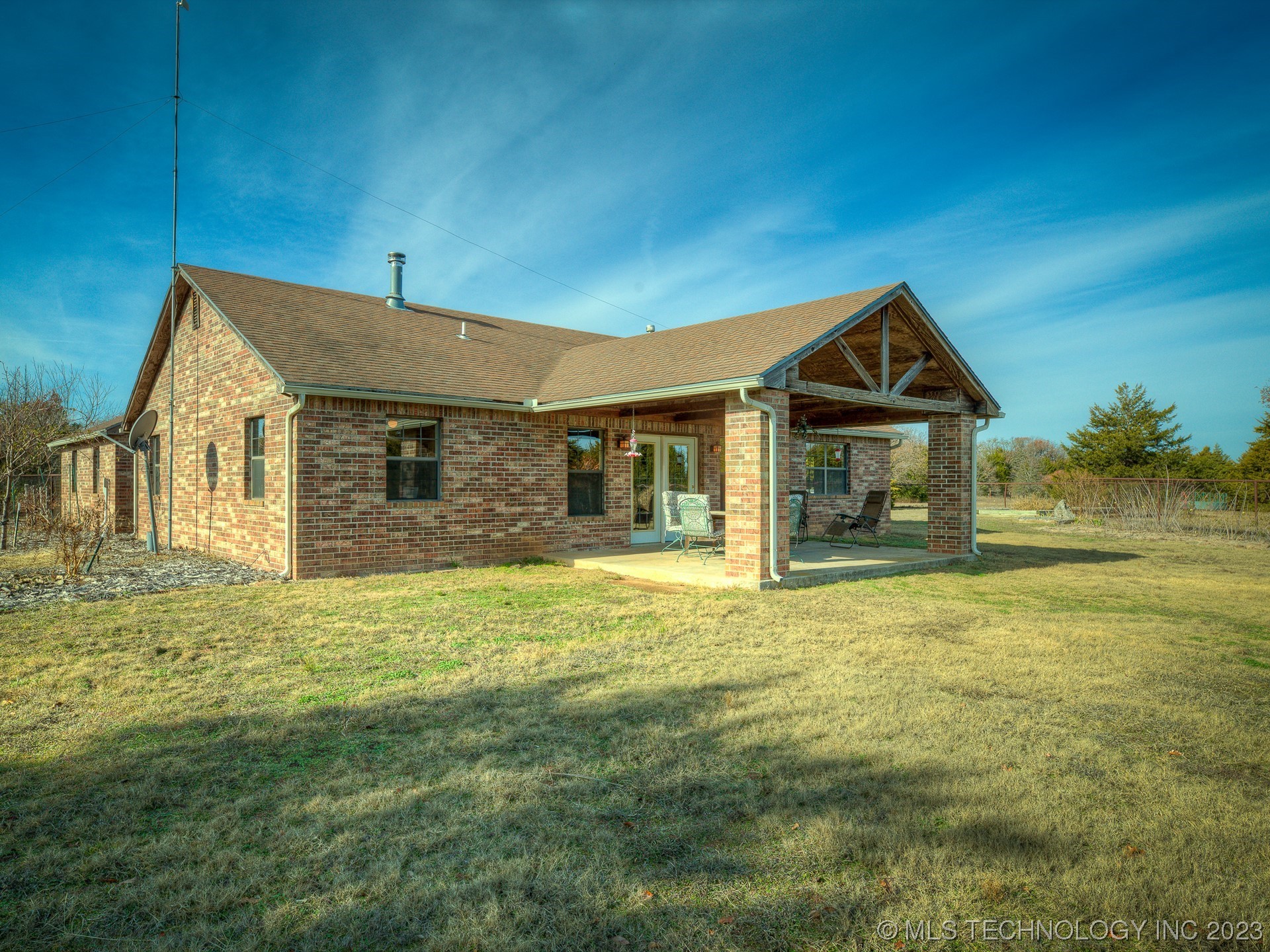 Photo 33 of 48 of 53567 W Hwy 51 house