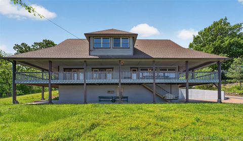 Photo of 9212 N 447 Road, Spavinaw, OK 74366 (MLS # 2616814)