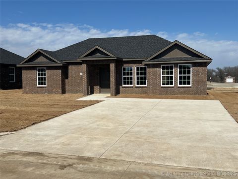 MLS: 2507846