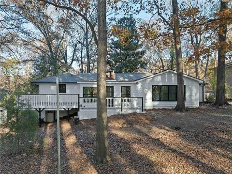 A home in Lilburn