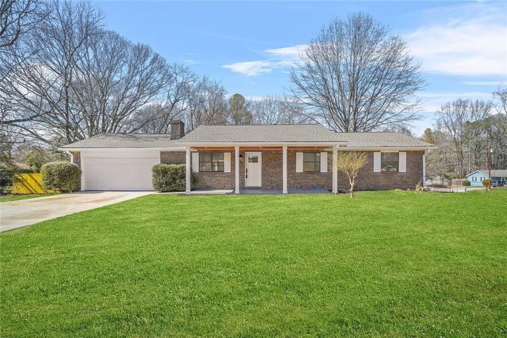 897 Marie Lane SW