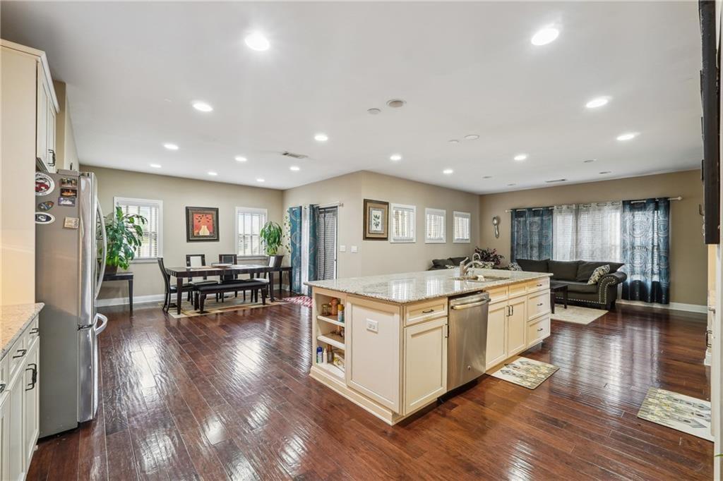 Bethany Crossing - Residential Lease