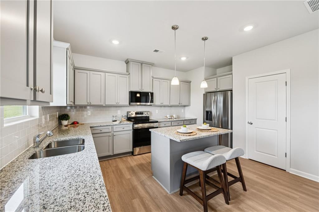 The Hills at Cedar Creek - Residential