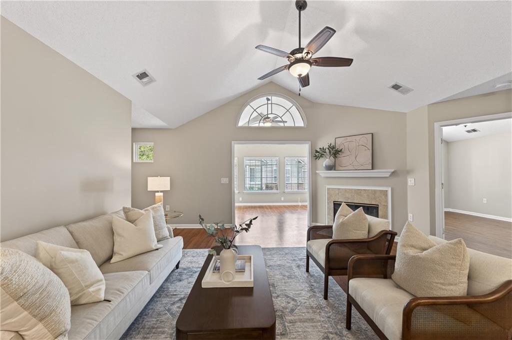 1200 Sweet Apple Circle