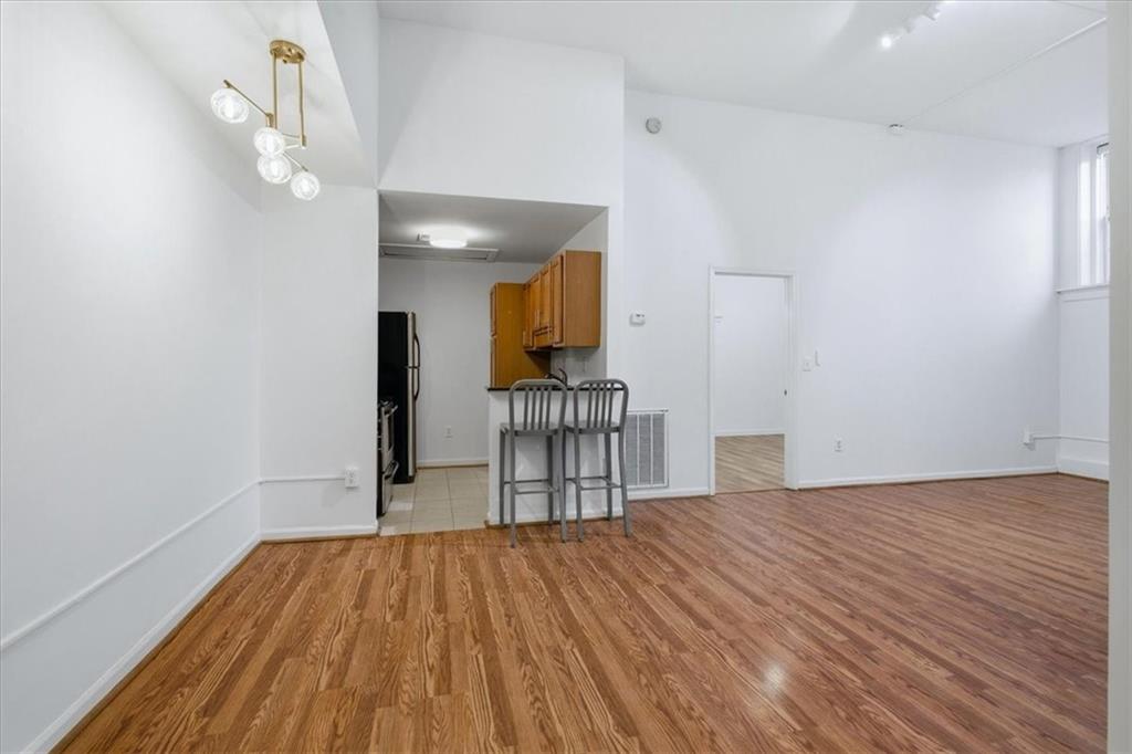 1031 State Street NW 106