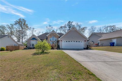 Homes For Sale - 112 Rainwater Lane<br/> Dallas, GA 30157