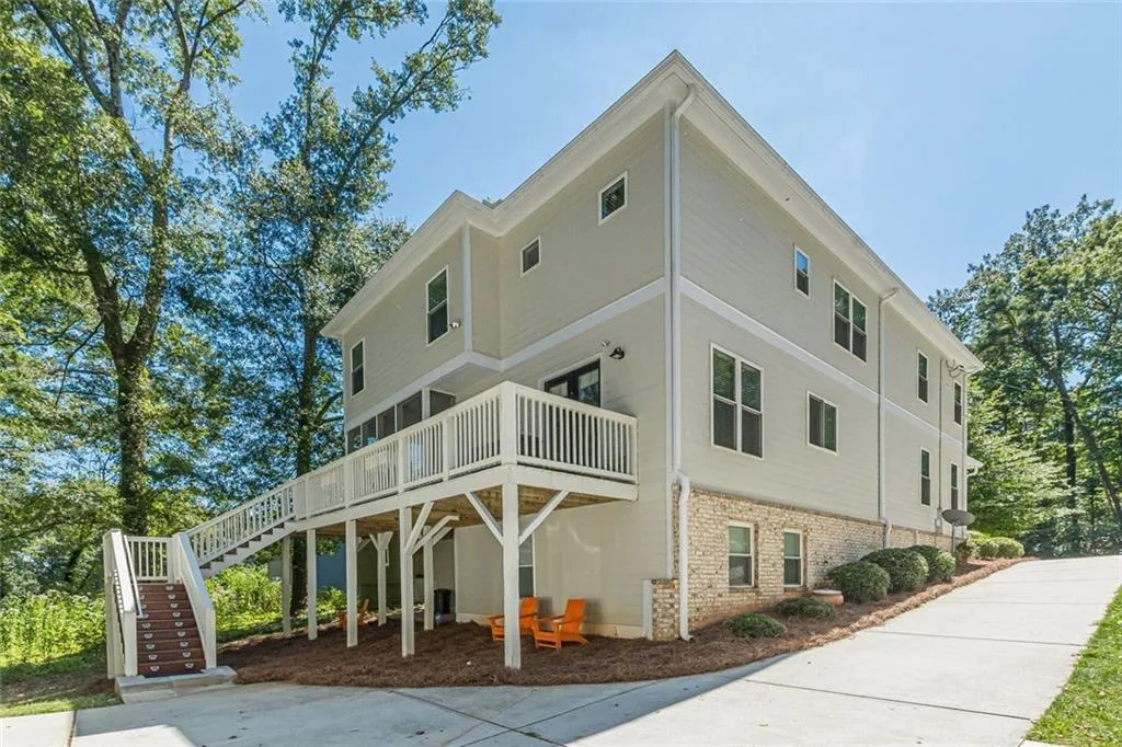 Atlanta, Georgia 30316, United States, 5 Bedrooms Bedrooms, ,4 BathroomsBathrooms,Residential,Active,209141