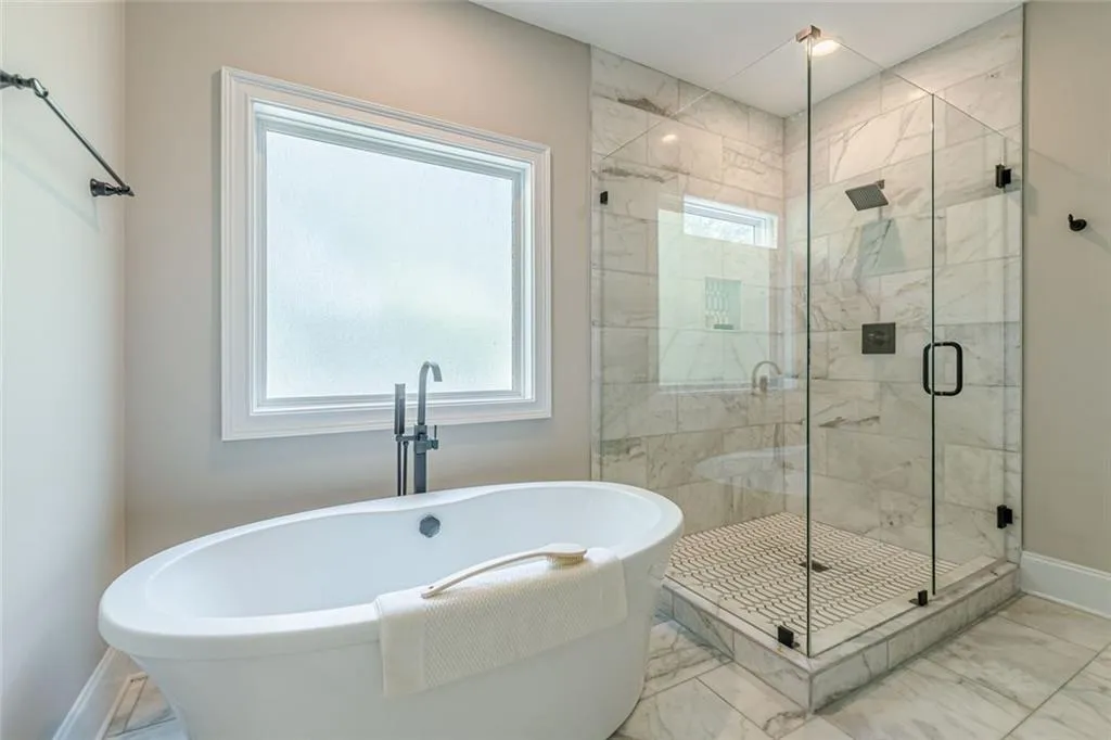 Atlanta, Georgia 30316, United States, 5 Bedrooms Bedrooms, ,4 BathroomsBathrooms,Residential,Active,209141