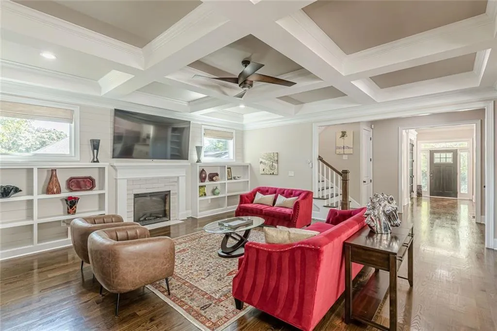 Atlanta, Georgia 30316, United States, 5 Bedrooms Bedrooms, ,4 BathroomsBathrooms,Residential,Active,209141