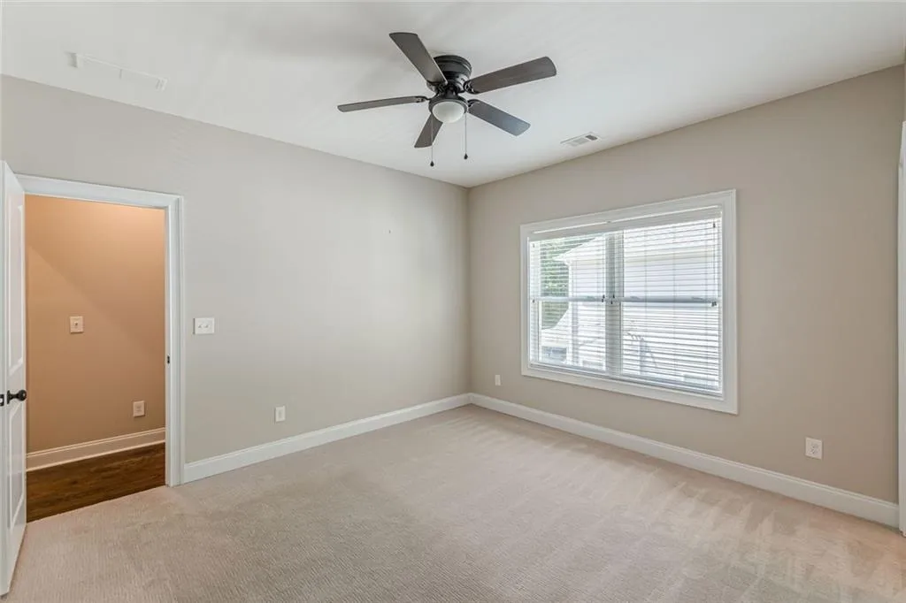 Atlanta, Georgia 30316, United States, 5 Bedrooms Bedrooms, ,4 BathroomsBathrooms,Residential,Active,209141