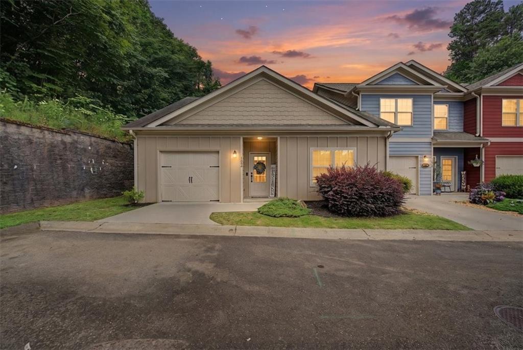 Photo 1 of 43 — 182 Towne Villas Drive, Jasper, GA 30143