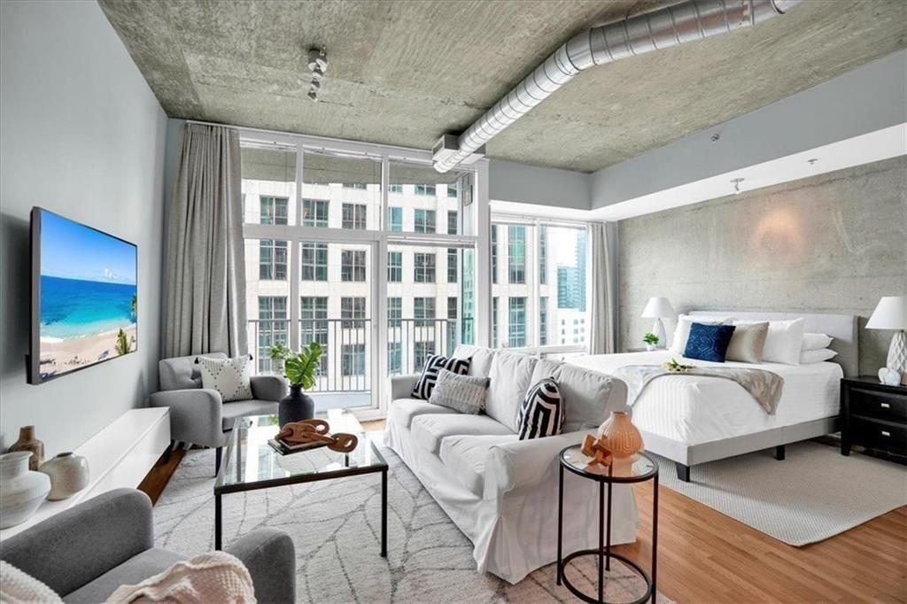 943 Peachtree Street NE 1109