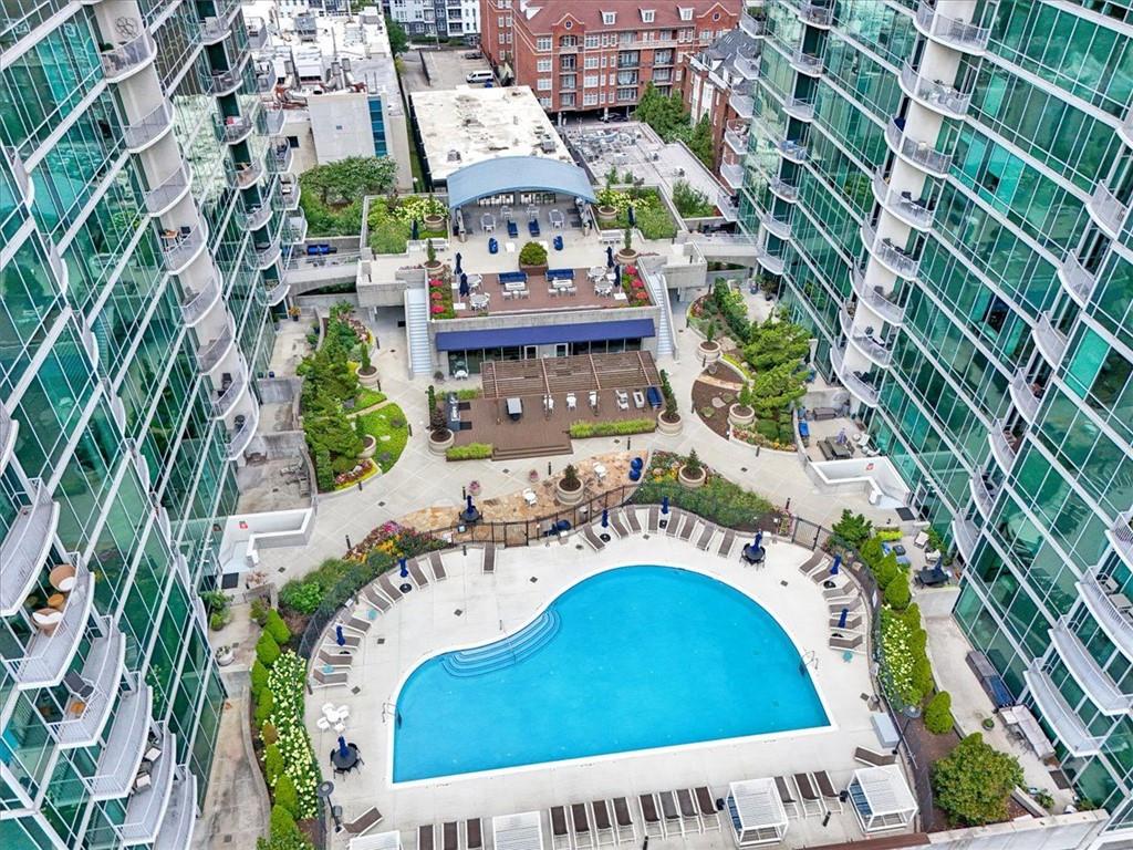 943 Peachtree Street NE 1109