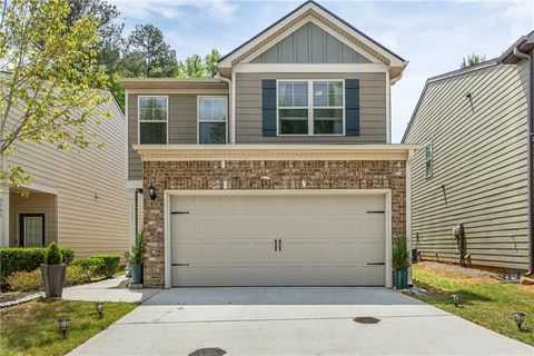 3131 Bonnes Dr Lithonia GA 30038