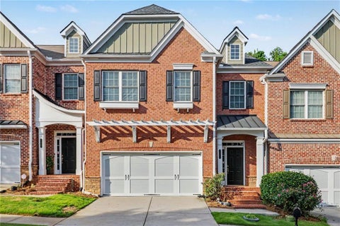 Townhouse For Sale - 3433 Kiveton Drive<br/> Peachtree Corners, GA 30092