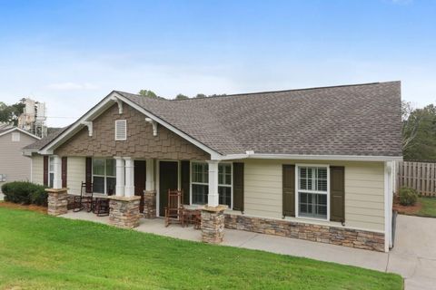 205 Victory Drive Dallas GA 30132