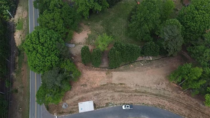 Welcome to lot 1 at Thompson Estates. This 3.205 acre lot offers plenty of room and versatility in planning and building your dream home for the family. Rolling hills and flat topography allows for a large day light basement or walk out main floorplan which plenty of yard left over for a pool and more. Feel free to bring your own builder and reach out to the agent with questions.