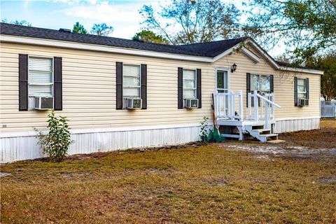 A home in Hazlehurst