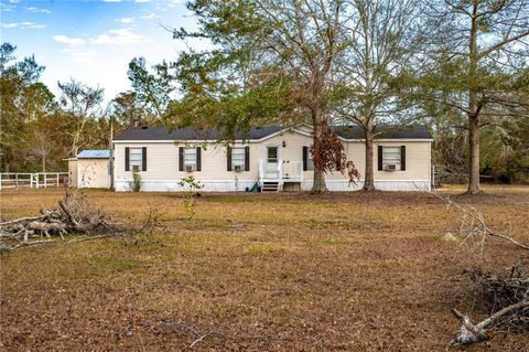 A home in Hazlehurst