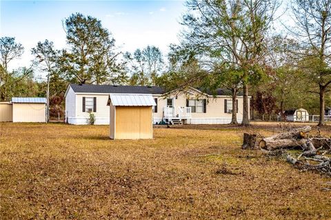 A home in Hazlehurst