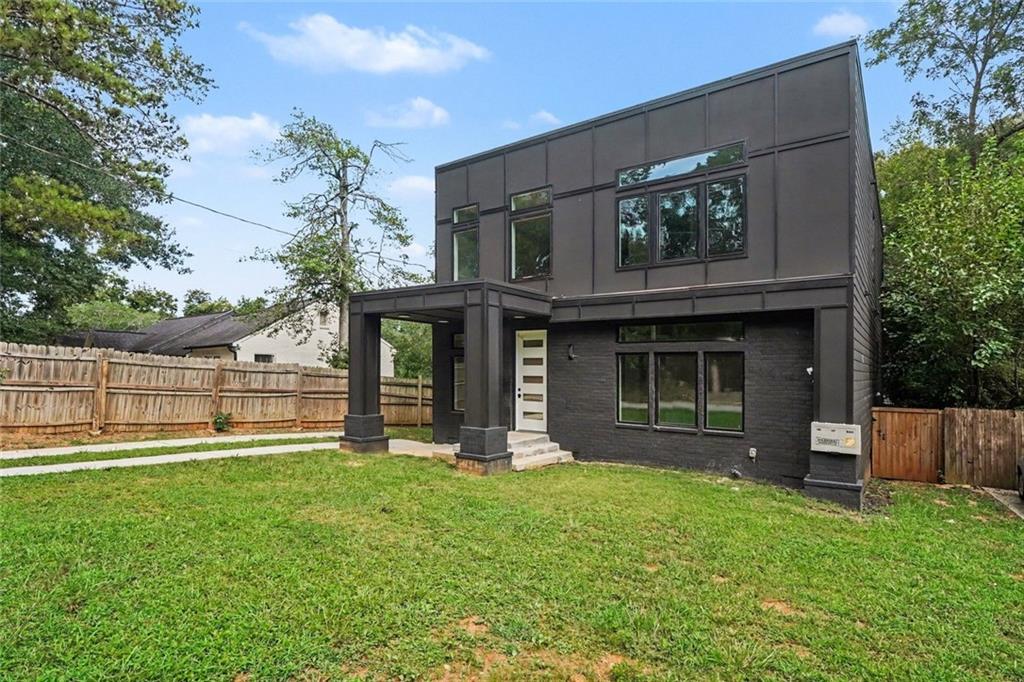 2402 Lynn Iris Drive