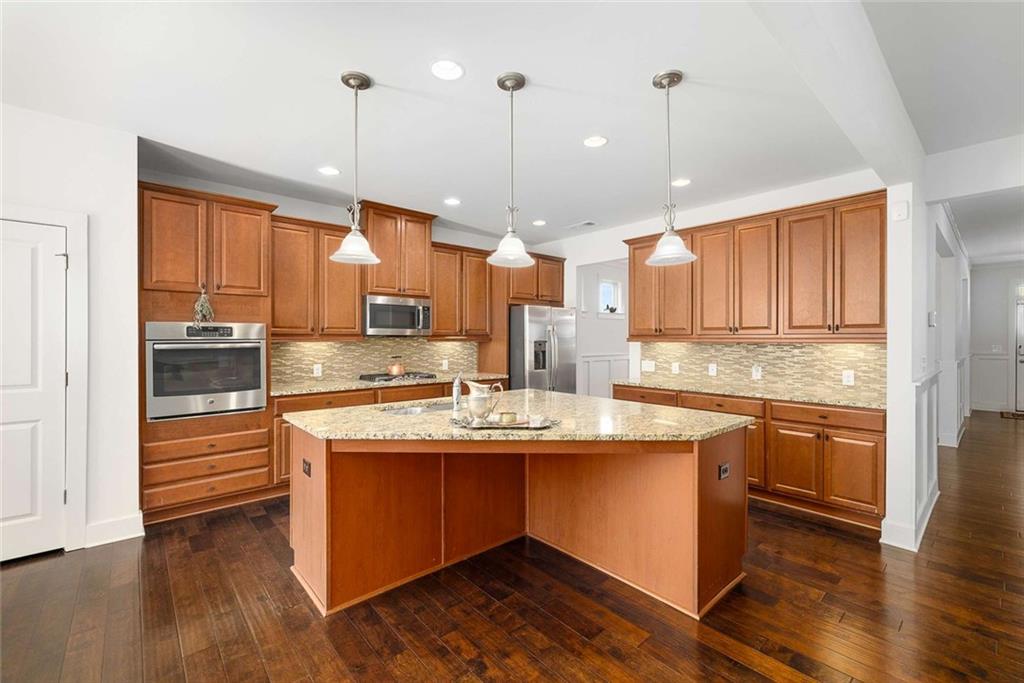 1069 Bar Harbor Place