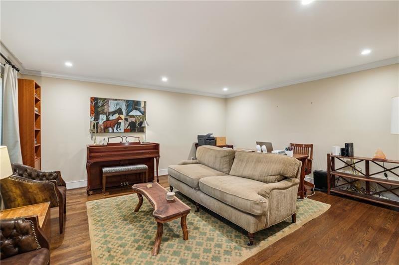 1050 Mountain Creek Trail