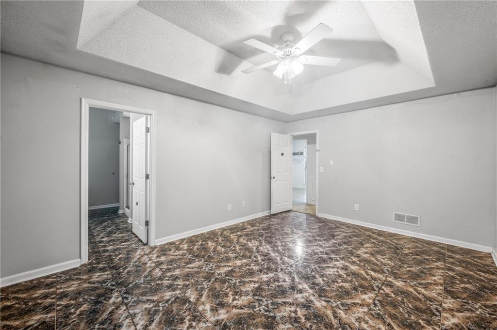 AShley Trace - Residential