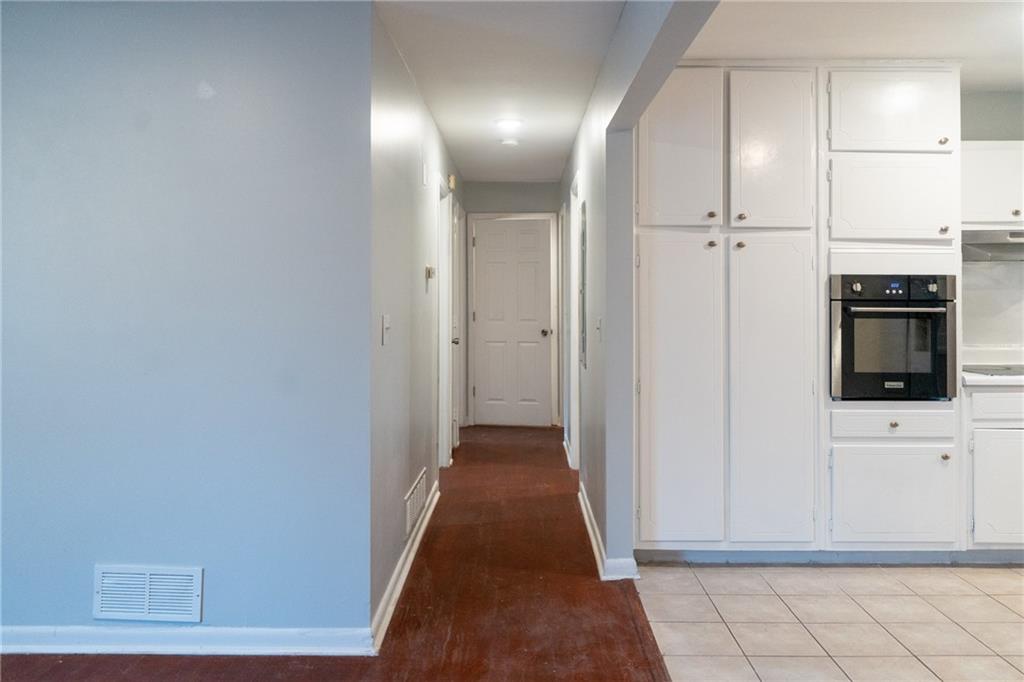 679 Winchester Lane, Norcross, Georgia image 22