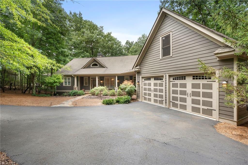 1033 Quail Cove Drive
