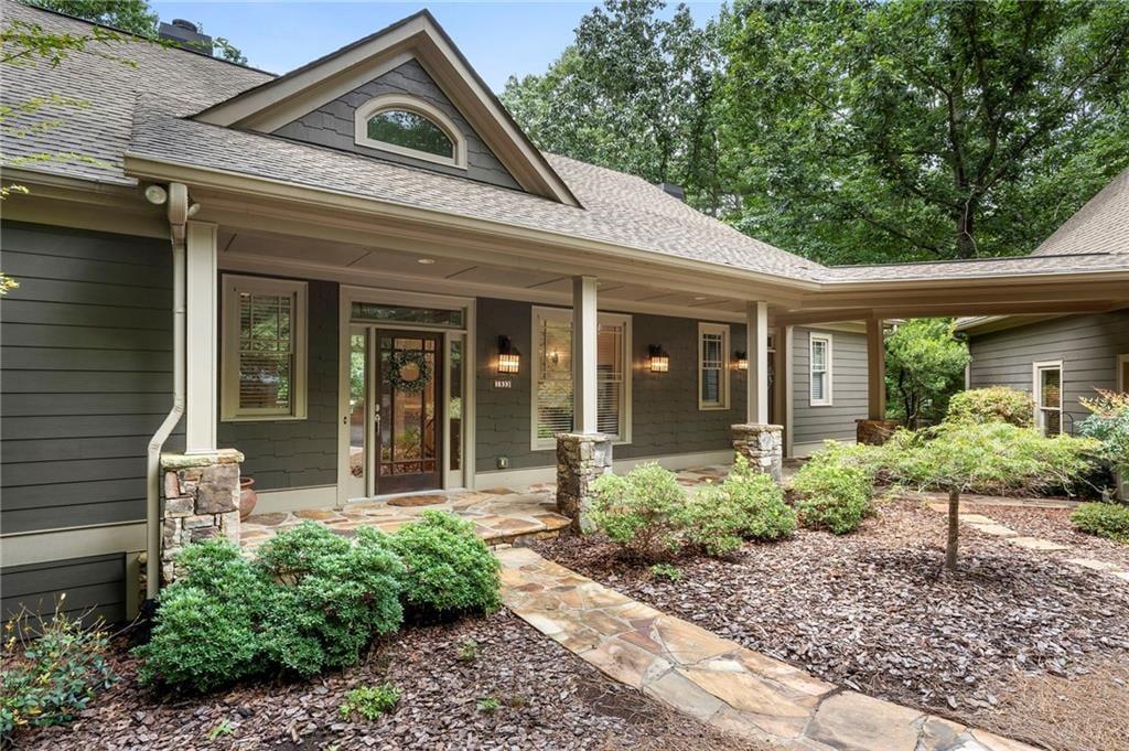 1033 Quail Cove Drive