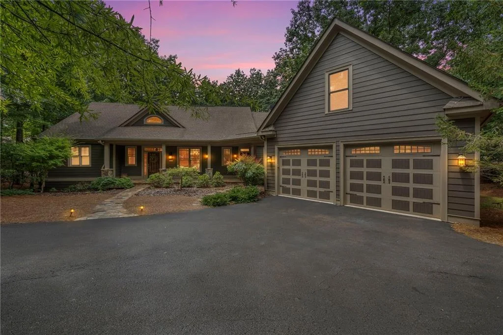 1033 Quail Cove Drive
