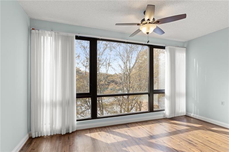 1800 Clairmont #428 Lake A428