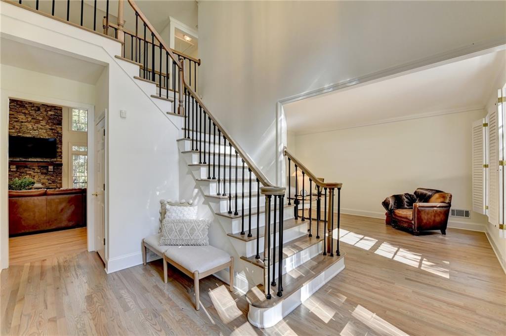 455 Oak Laurel Court