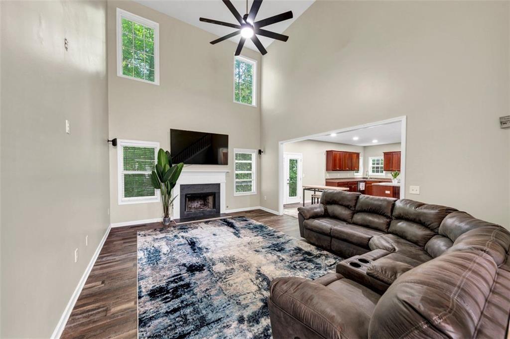 4375 Split Creek Drive, Douglasville, Georgia image 4