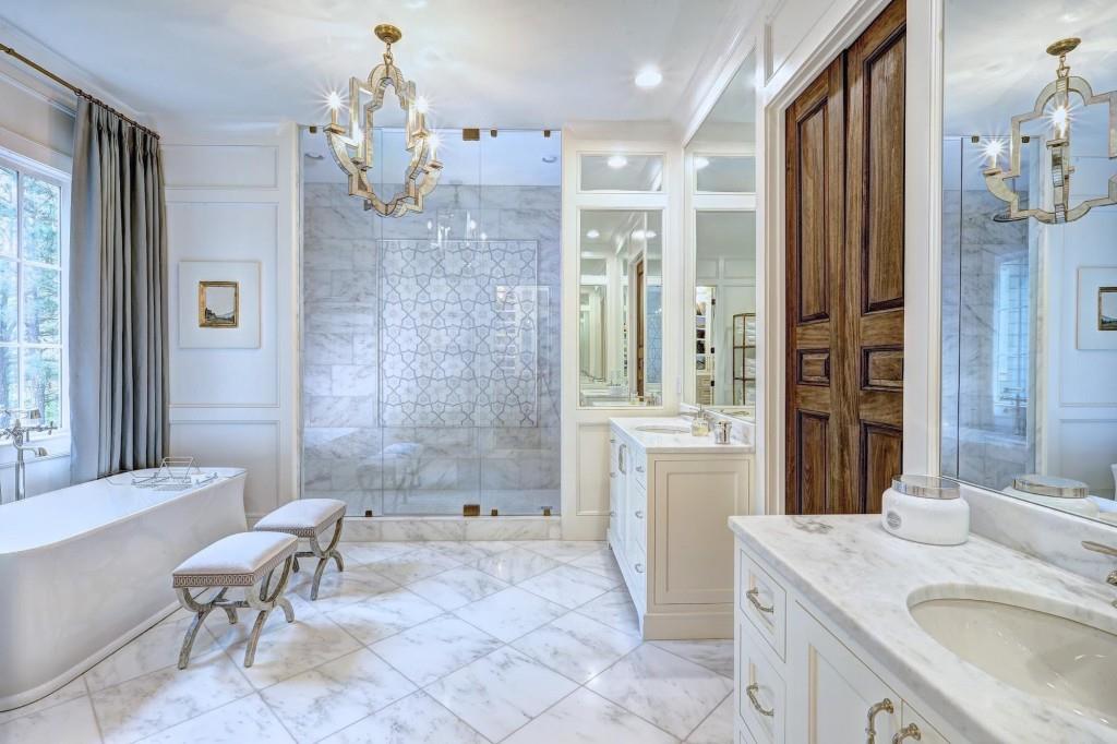 923 Little Darby Lane, Suwanee, Georgia image 34