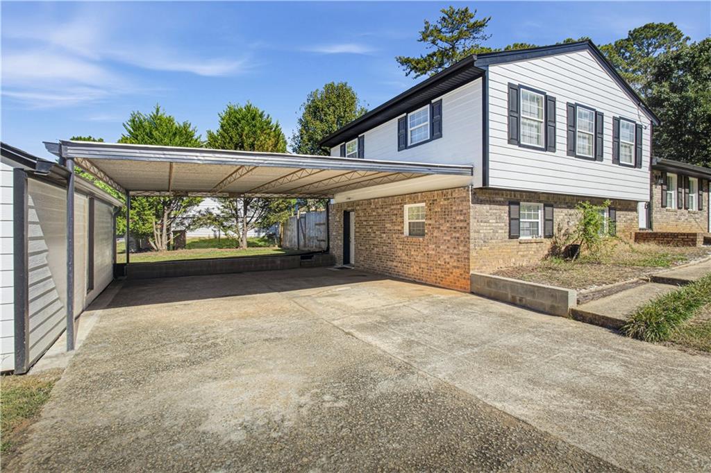 8288 Reinosa Way